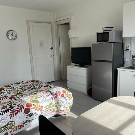Appartement Studio meublé et lumineux 20m2 à Vittel Extérieur photo